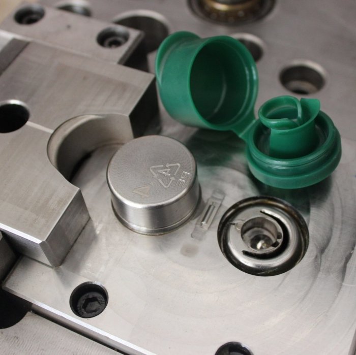 Литьё пластмасс под давлением